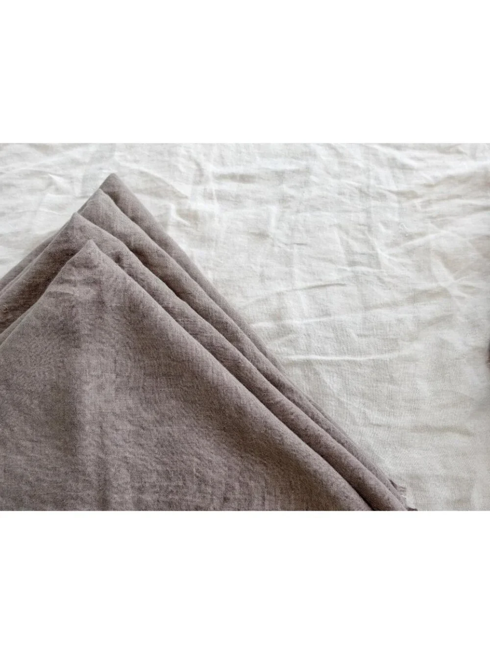 Minimalist Linen Napkins Set of 4 – Reclaimed Fabric, Frayed Edge, Soft Washed,